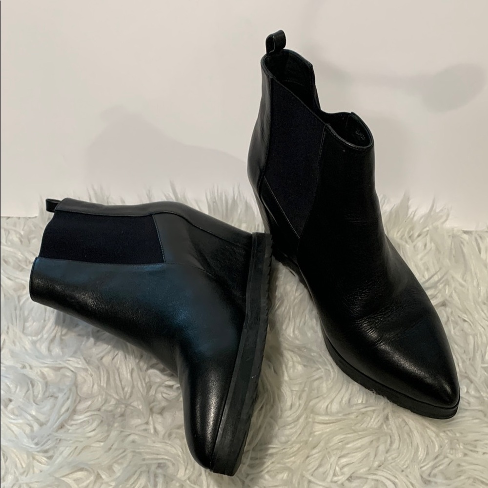 CLAETYN Wood Elegant Black Chelsea Wedge Ankle Boots for Women sz 41